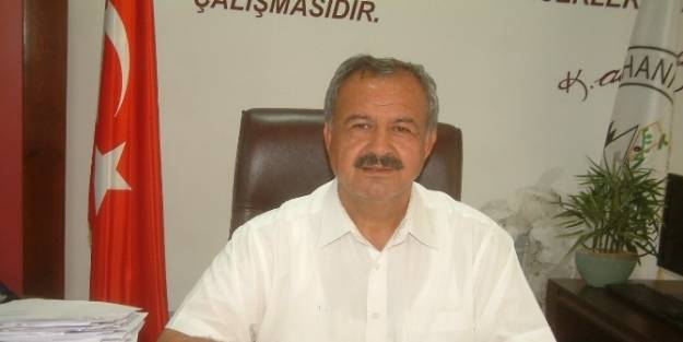 Burhaniye’de Çeşmelerden Memba Suyu Akıyor