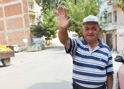 Malkaralı  Emekli Aşçı’dan Organik Kurak Domates
