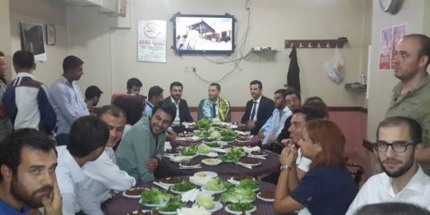 Ak Partili Gençler Gençlik Kolları Başkanını Ağırladı