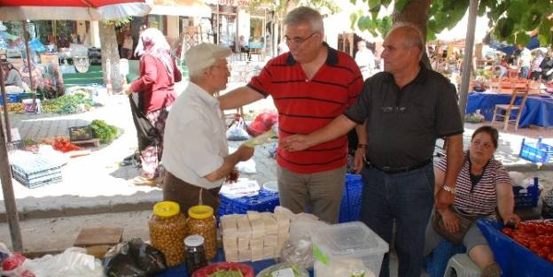 Ali Sarıbaş Pazarcı Esnafını Ziyaret Etti