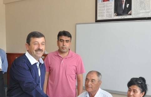 Karabacak Demokrasi Vurgusu Yaptı