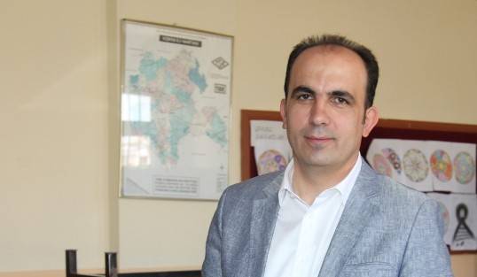 Başkan Altay Oyunu Kullandı