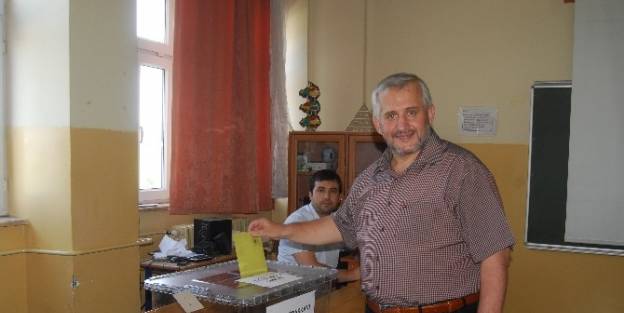 Milletvekili İbrahim Korkmaz Oyunu Kullandı
