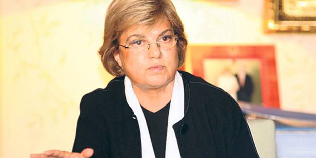 Eski Başbakan oy kullanmadı!