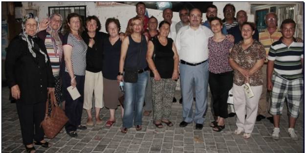 Ak Parti Foça'da Cumhurbaşkanlığı Kutlaması