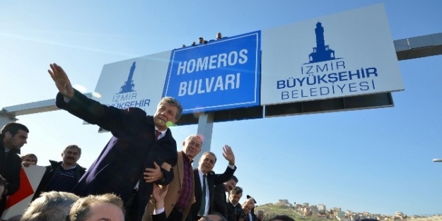 Homeros Bulvarı'nda İstikamet Otogar
