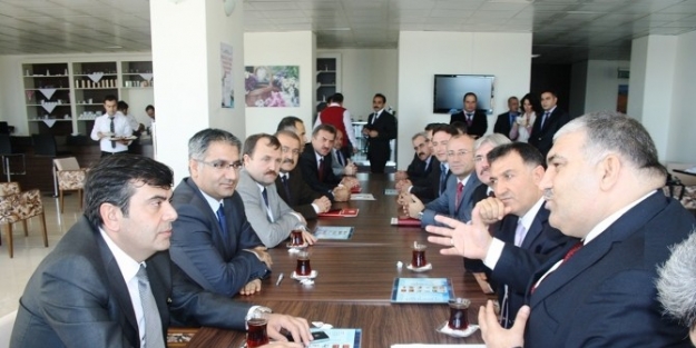 Meb’den Ayvalık’ta Bölgesel Çaliştay