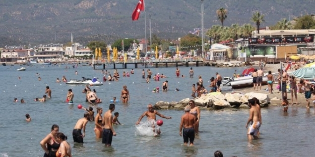 Sahiller Seçimler Sonrası Tekrar Doldu