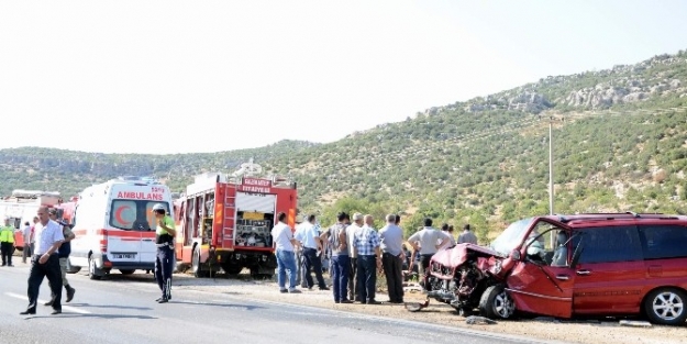 Gaziantep’te Trafik Kazası: 1 Ölü, 4 Yaralı