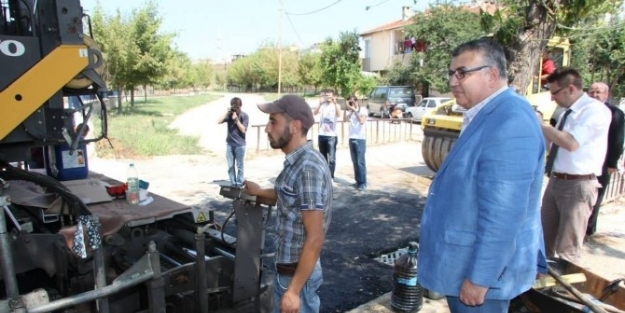 Kırklareli’de Asfaltlama Çalişmalari Başladı