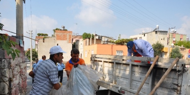 Tarsus Zabıtasından Çöp Ev Operasyonu