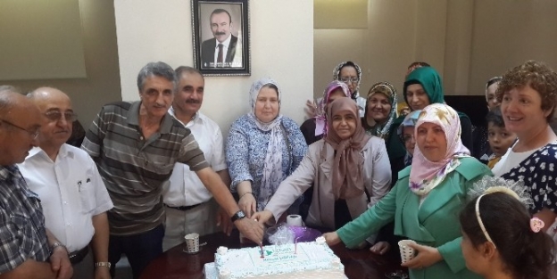 Emekli Evlerinde Güzel Gelenek