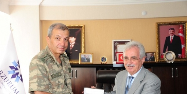 Tümgeneral Batı’dan Rektör Prof. Dr. Yaylalı’ya Veda Ziyareti