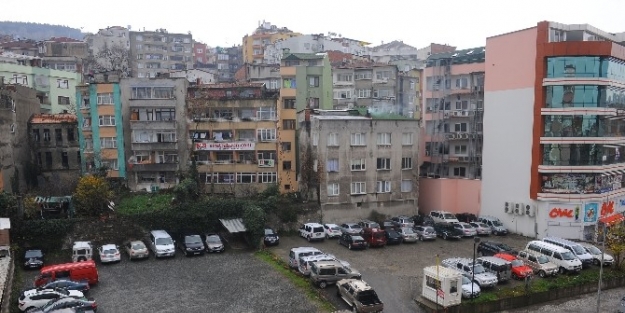 Trabzon’da Otapark Sorununa Büyükşehir Belediyesi’nden Katlı Otopark Çözümü