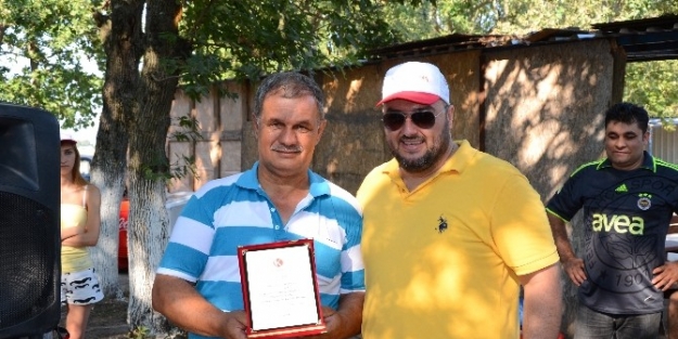 Kozuva Şirketler Grubu, Çalişanlari İle Piknik Keyfi Yaptı