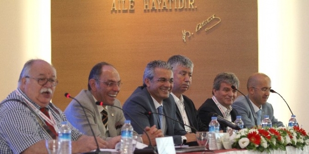 Karşıyaka’nın 5 Yılı Masaya Yatırıldı