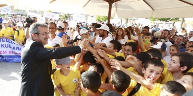 Yaz Okulları Sezonu Kapatıyor
