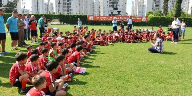 Başkan Uysal, “22 Parkta Sabah Sporu Yapılacak”