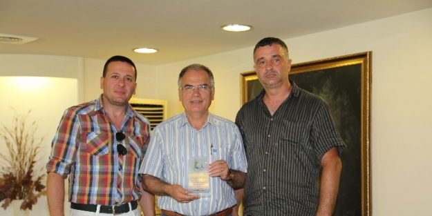 Selçuklu Avcılardan Başkan Bakıcı’ya Plaket