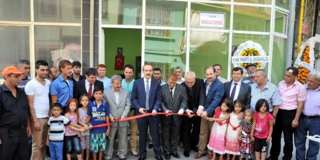 Uşak Romanlar Derneği Açılışını Vali Yavuz Yaptı