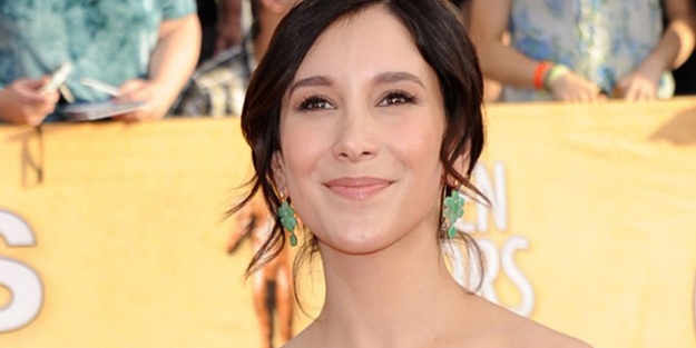 Sibel Kekilli fanatik çıktı!