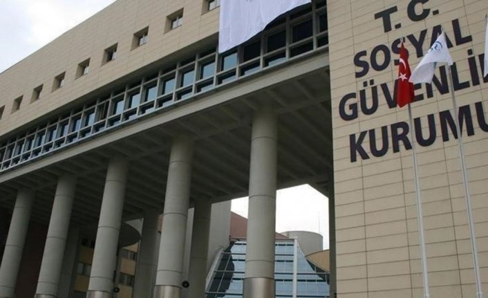 Aylık talebinde bulunuyorsanız dikkat! SGK'dan EYT açıklaması