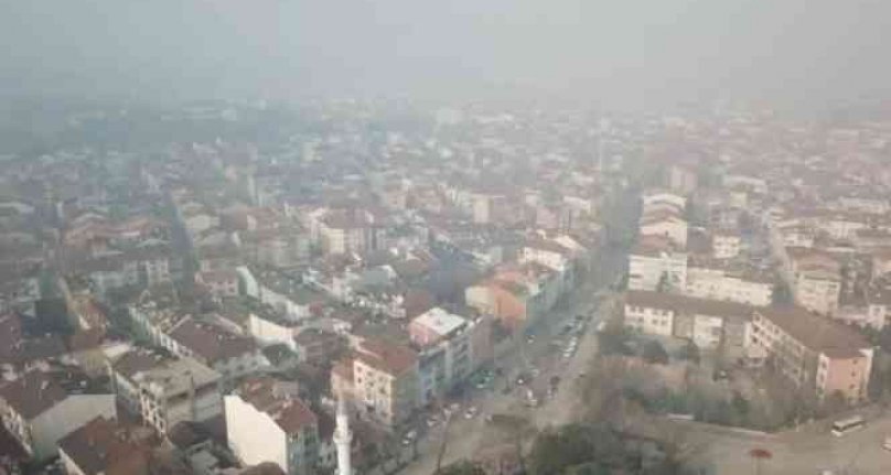 Bursa'da yoğun sis ve hava kirliliği hayatı olumsuz etkiledi