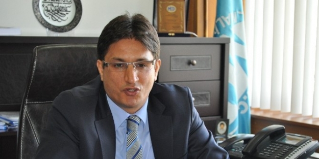 Türkiye’nin En Genç Defterdarı Görevinden İstifa Etti