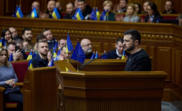 Zelenskiy açıkladı: Bin 800 yerleşim yeri Rus işgalinden kurtarıldı