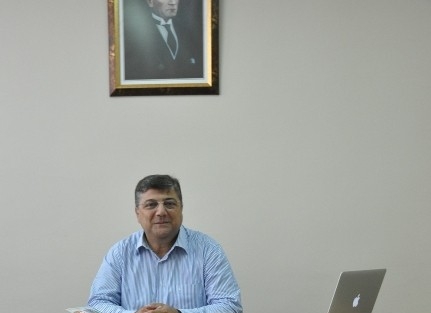 Eski Başkan Sındır Yuvaya Döndü