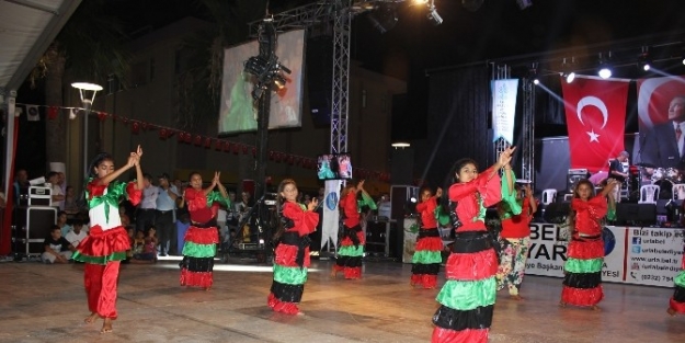 Urla Bağbozumu Şenlikleri Konserlerle Devam Ediyor