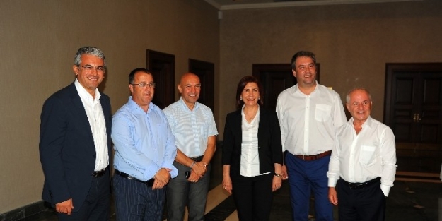 Sosyal Demokrat Başkanlar Seferihisar’da Buluştu