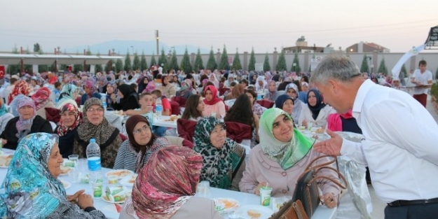 Saruhanlı’da Büyük Buluşma