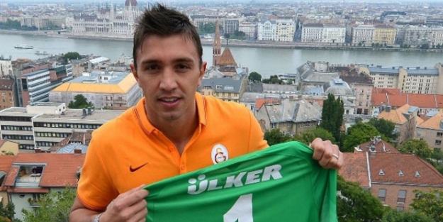 Muslera'dan mesaj var!