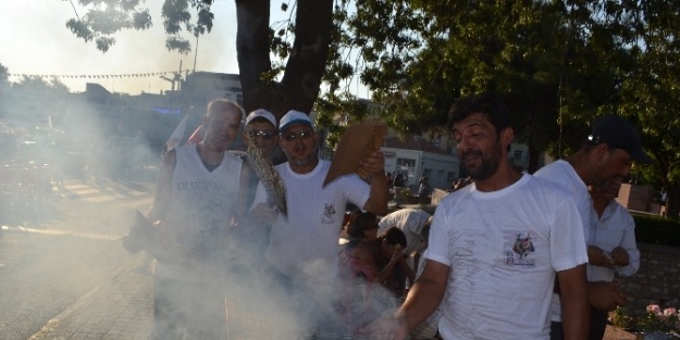 Uluslararası Gelibolu Altın Sardalye Kültür Ve Sanat Festivali Başladı