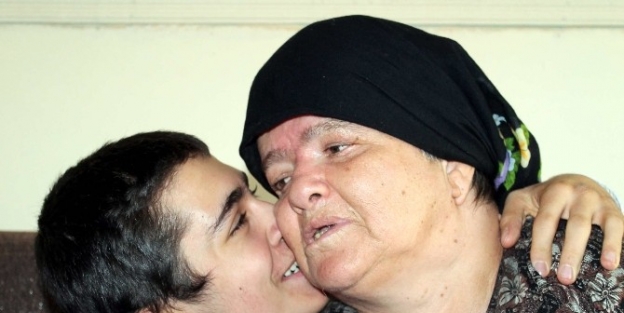 (özel Haber) Engelli Annenin Kalp Hastası Oğlu İçin Feryadı