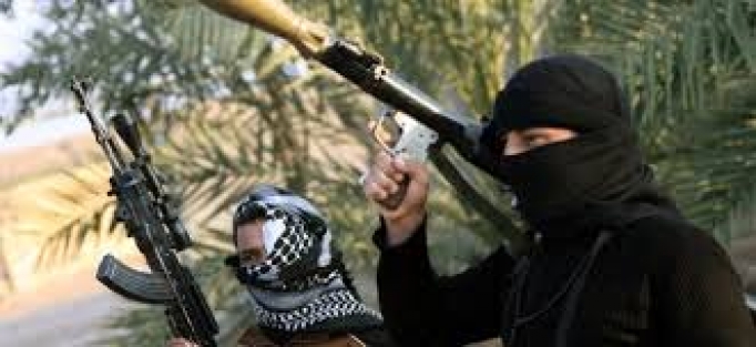 IŞİD Müslüman olmayan köyün erkeklerini kurşuna dizdi