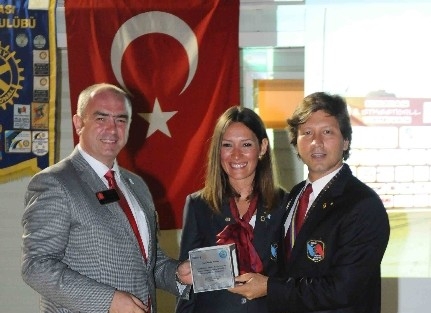 Kuşadası Rotary’de Yeni Dönem