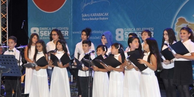 Darıcalılar Turgay Başyayla İle Coştu