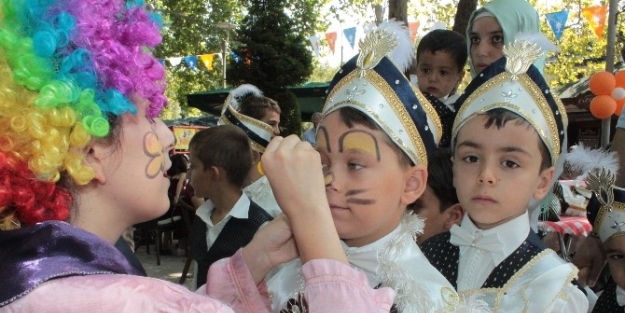 Ak Parti’den Toplu Sünnet Şöleni