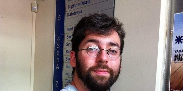 Amerikalı Öğrencinin Karagöz Hacivat Aşkı