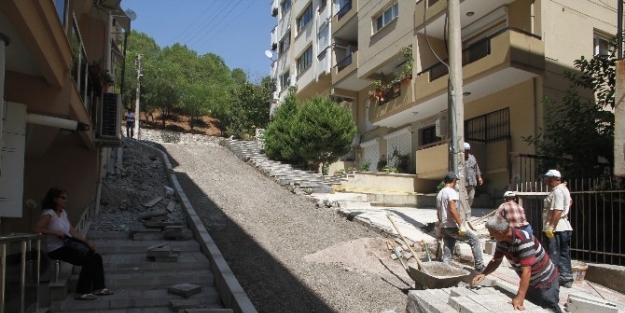 Konak’ta Sokaklar Yenileniyor