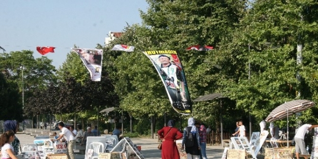 Merhum Gazeteci Sergi İle Anıldı