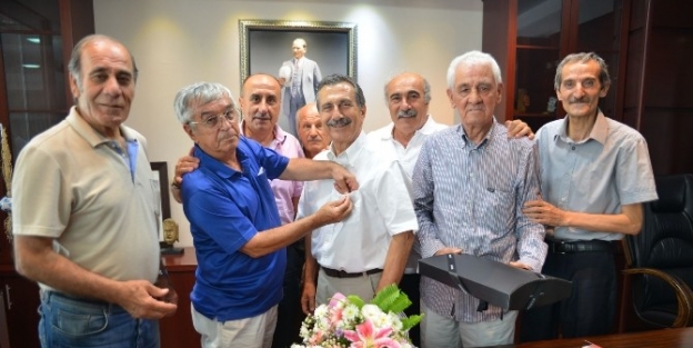 Efsane Kadrodan Ataç’a Teşekkür Ziyareti