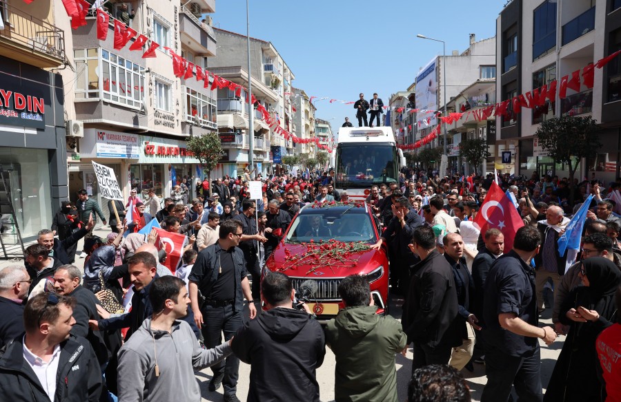 Cumhurbaşkanı Erdoğan Bursa'ya Togg aracıyla giriş yaptı