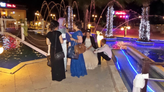 Gelin ve damada hırsız şoku