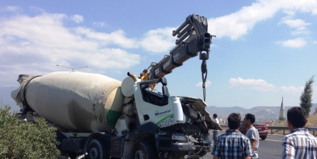 Beton Mikseri Kaza Yaptı: 1 Ölü