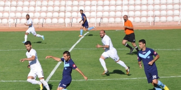 Sorgun Belediyespor İlk Hazırlık Maçında Eskişehir Demirspor İle 0-0 Berabere Kaldı