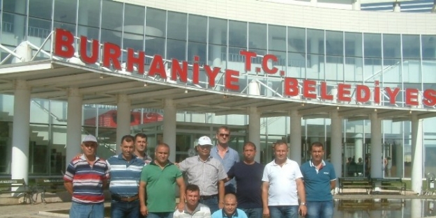 Burhaniye’de Belediye İşçileri Hak-iş’e Geçti
