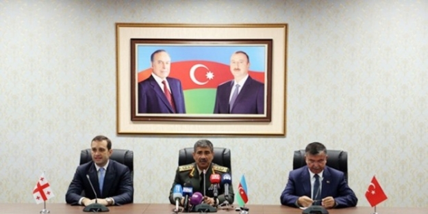 Türkiye, Azerbaycan, Gürcistan Savunma Bakanları Nahcivan’da Bir Araya Geldi